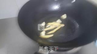 青椒回锅肉的做法步骤：5