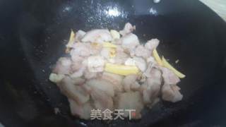青椒回锅肉的做法步骤：6