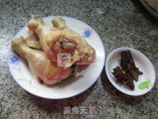 红烧鸡腿的做法步骤：1