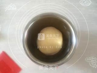 水蜜桃造型面包的做法步骤：5