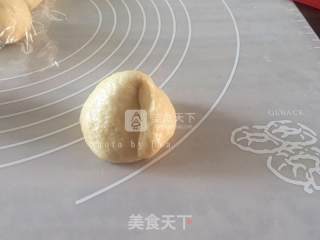 水蜜桃造型面包的做法步骤：9