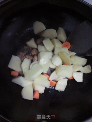 香菇炖土豆的做法步骤：7