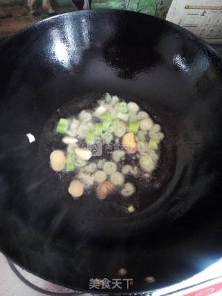 红头鱼炖豆腐的做法步骤：4