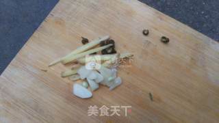 香辣鸡脆骨的做法步骤：2
