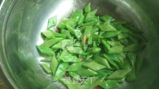 刀豆炒腊肠的做法步骤：4