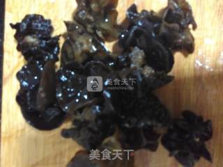鱼香肉丝的做法步骤：2