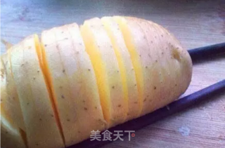 芝士酱风琴土豆的做法步骤：1