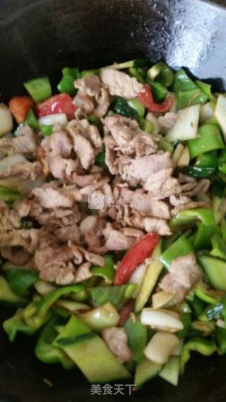 肉片炒杂拌儿的做法步骤：7
