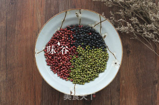 防暑三豆汤的做法步骤：1