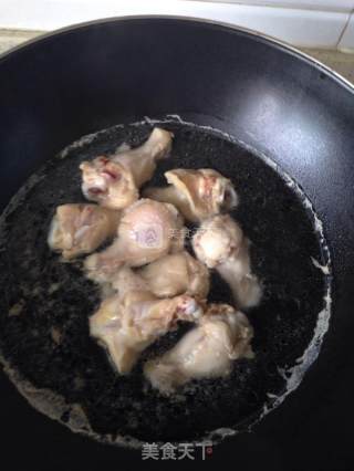 孜然味脆皮鸡腿的做法步骤：1