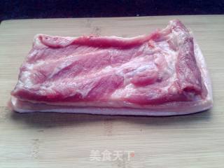 资格的红烧肉！的做法步骤：1