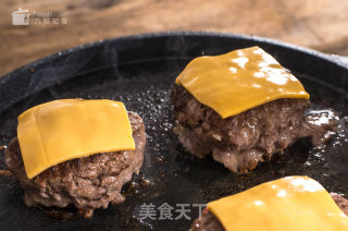 桑巴风情牛肉汉堡—九阳知食的做法步骤：4
