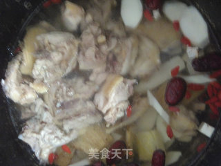 淮山鸡汤的做法步骤：5