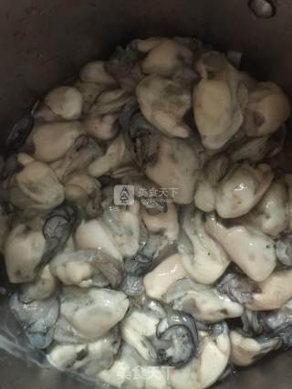 潮汕美食---蚝烙的做法步骤：2