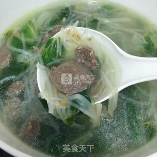 小白菜肉丸豆芽汤的做法步骤：8