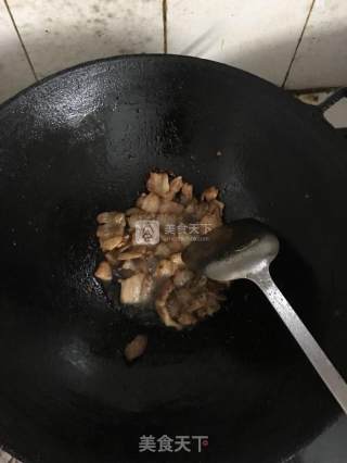 豇豆五花肉焖面的做法步骤：2