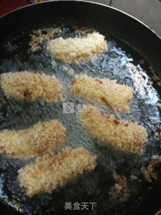 香酥香蕉卷的做法步骤：3