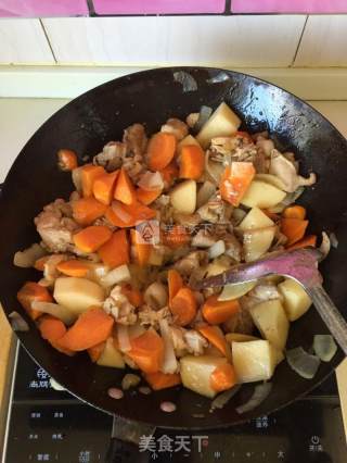 咖喱鸡腿饭的做法步骤：5