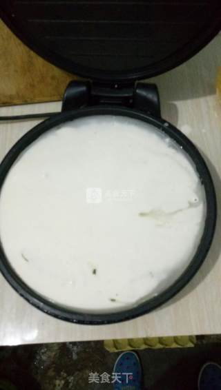 煎饼韭菜盒子的做法步骤：3