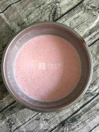 草莓味酸奶冰淇淋的做法步骤：11