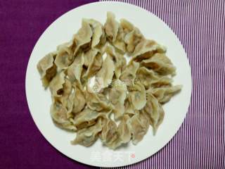 胡萝卜猪肉水饺的做法步骤：11