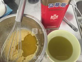 8寸戚风蛋糕/蛋糕胚的做法步骤：5