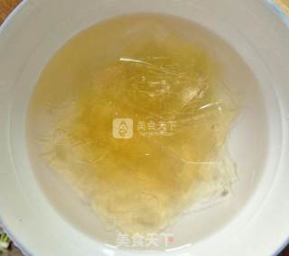 小熊维尼芒果慕斯的做法步骤：2