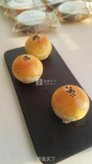 蛋黄酥的做法步骤：11