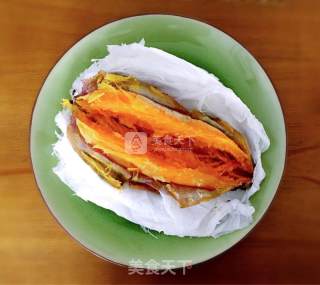 微波烤红薯的做法步骤：2