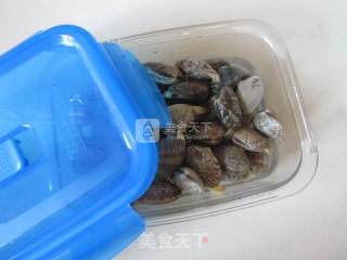 香辣炒花甲的做法步骤：2
