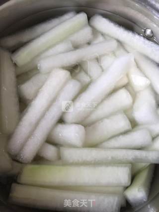 自制糖冬瓜的做法步骤：4