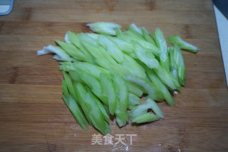 香干芹菜的做法步骤：4