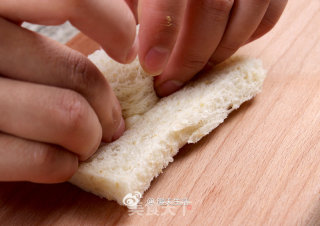 蔬菜吐司卷的做法步骤：7