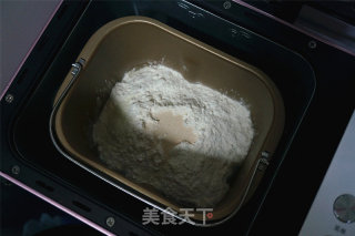 南瓜馅挤挤面包的做法步骤：4