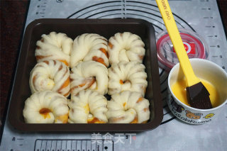 南瓜馅挤挤面包的做法步骤：14