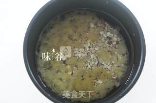 芡实薏米银耳羹的做法步骤：4