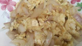 洋葱炒鸡蛋的做法步骤：9