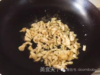 荷叶包饭的做法步骤：1