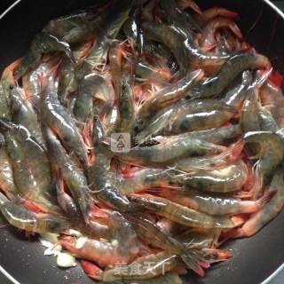 油焖咸虾的做法步骤：3