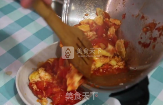 西红柿炒鸡蛋的做法步骤：3