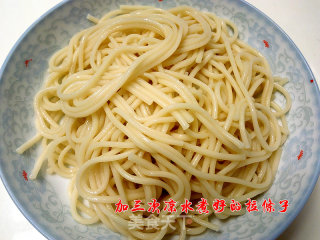 葱爆肉拌面的做法步骤：8