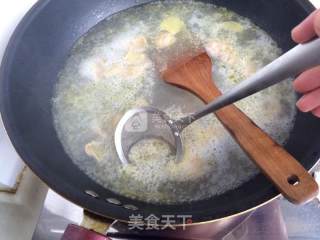 丝瓜木耳粉丝汤的做法步骤：10