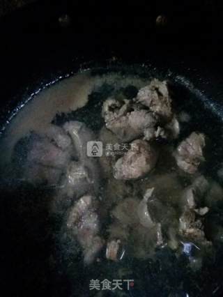 红烧排骨的做法步骤：1