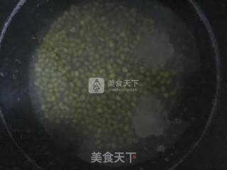 冰糖绿豆汤的做法步骤：3