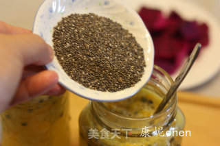 奇亚籽菠萝饮的做法步骤：5