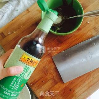 绝味蒜末凉拌面的做法步骤：2