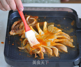 宵夜必点之香辣烤鱿鱼的做法步骤：5
