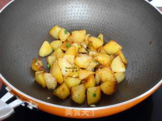香葱土豆的做法步骤：5