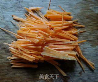 皮蛋火腿蔬菜粥的做法步骤：7