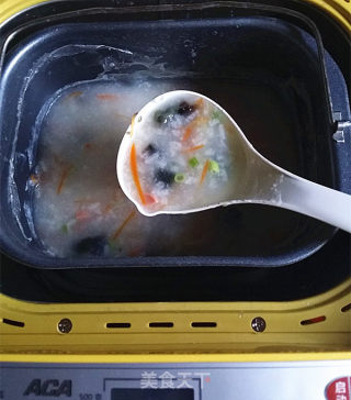皮蛋火腿蔬菜粥的做法步骤：11